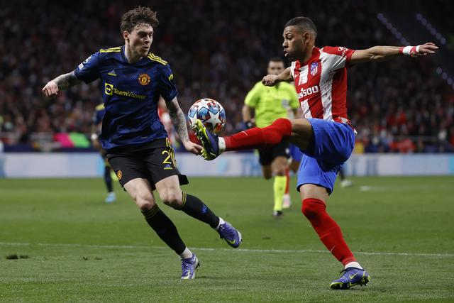 前兔女郎讲述与Hefner婚姻的控制与孤立