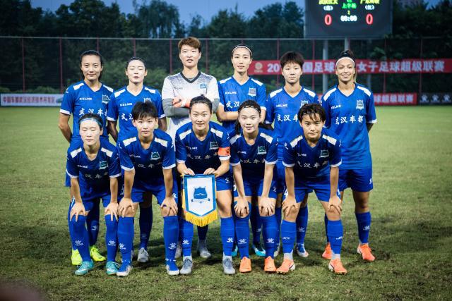 赵心童惊险胜乔伊斯晋级英国公开赛八强